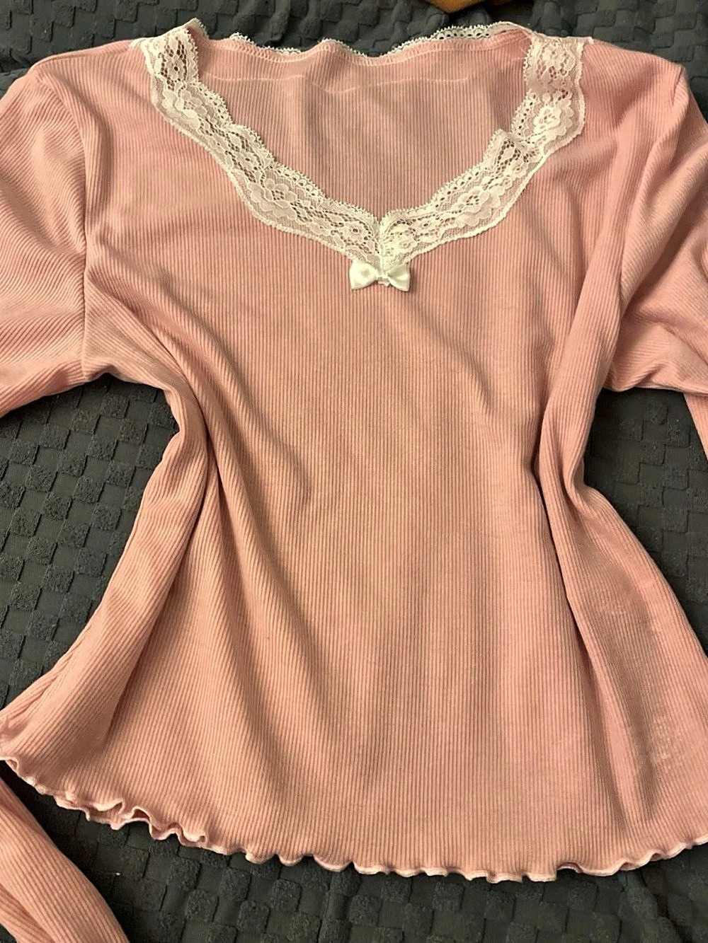 Pink Lace Trim Short Sleeve Top